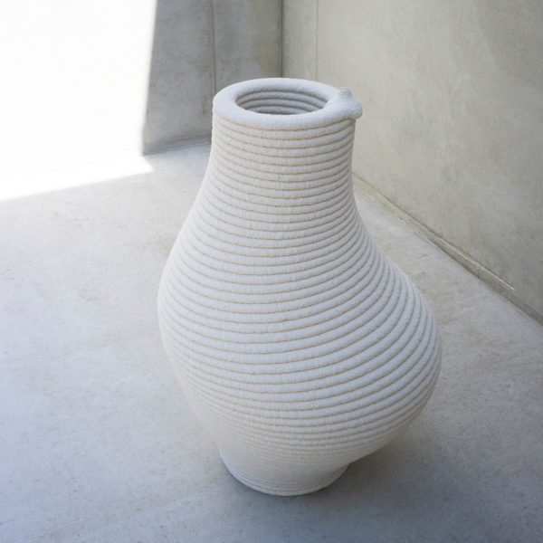 High Fluid Pressure Vase